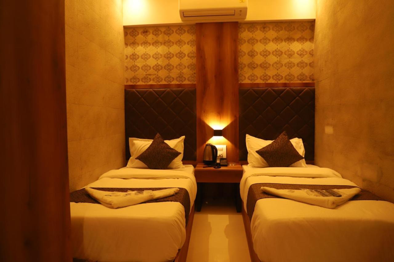 Hotel Sai Pritam Mumbai Exterior foto